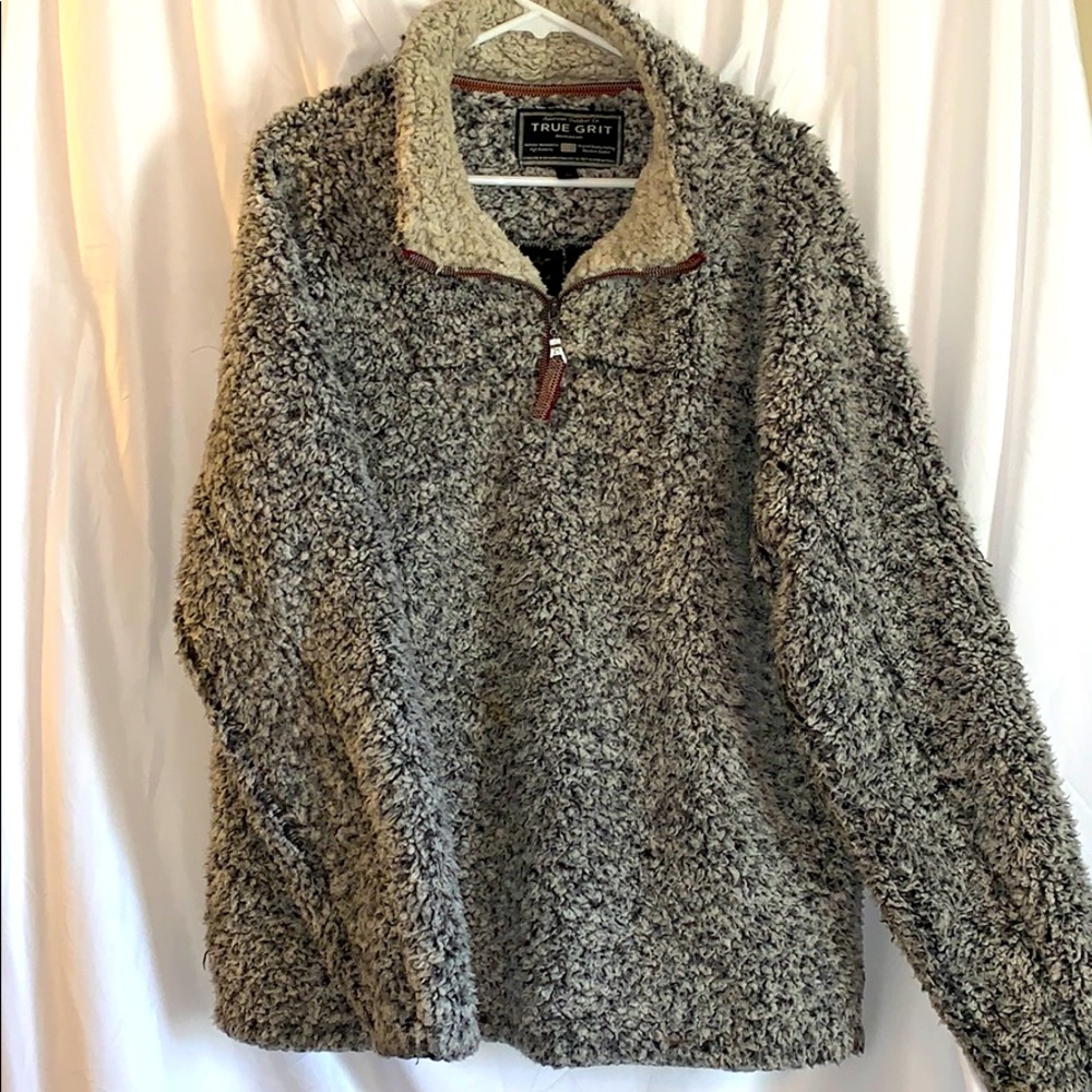 True grit pullover